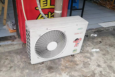 大足空调突然不制冷只吹自然风怎么办？